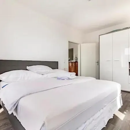 Maison De Maitre Apartment Tramelan